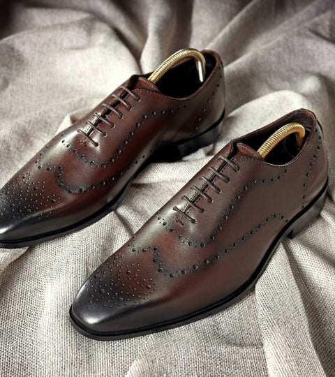 WHY LOAFERS ARE THE QUINTESSENTIAL CHOICE FOR LUXURY SHOES?